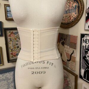 Vintage Smoothie Waist Cincher Corset Belt Size 32